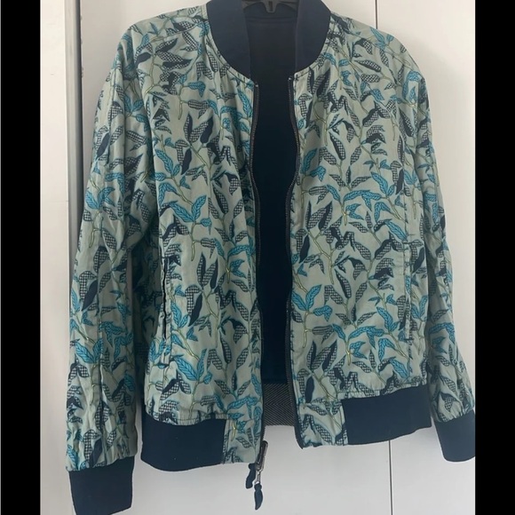 Madison Supply Size: Small - Picture 6 of 9